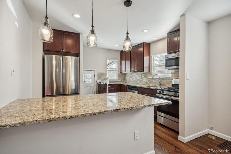 1560 Ulster St, Denver, CO 80220