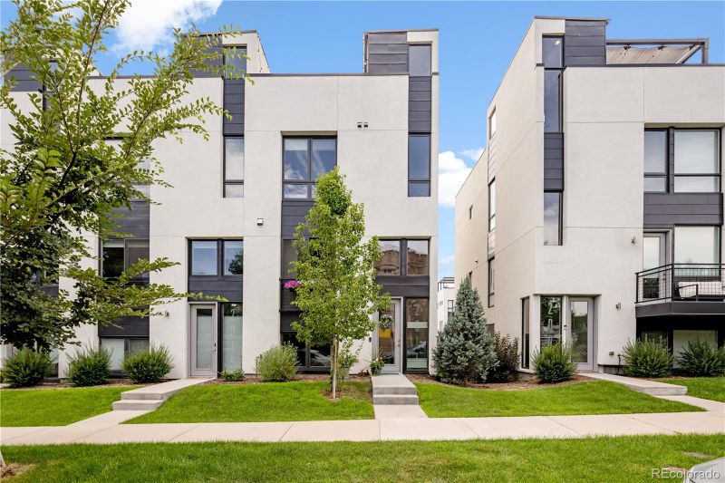 2011 S Marion St, Denver, CO 80210