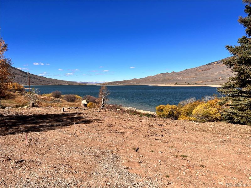 55 Lakeview Dr, Silverthorne, CO 80498