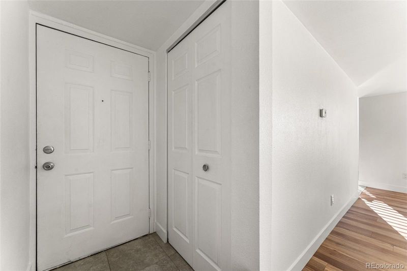 7395 E Eastman Ave #L102, Denver, CO 80231