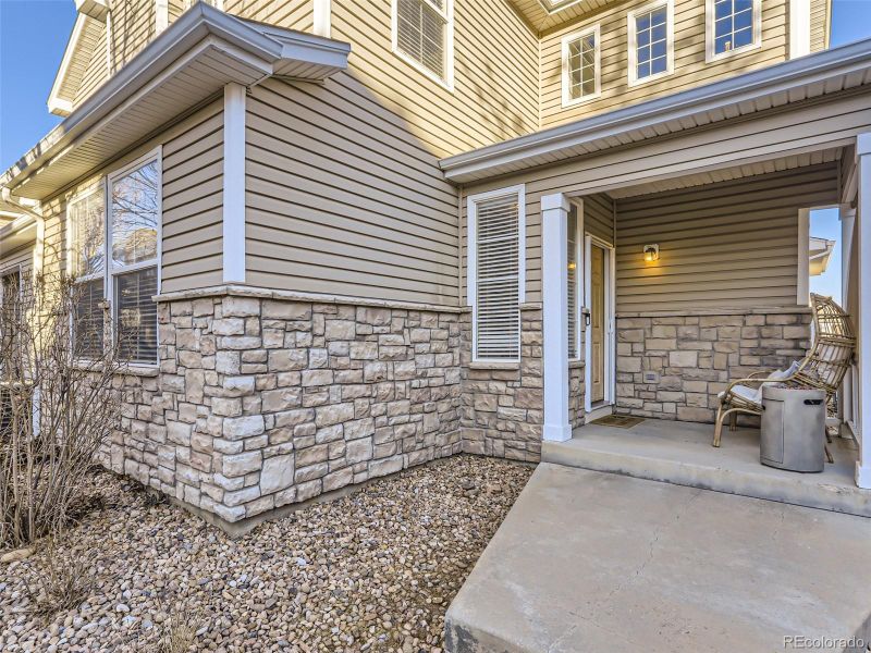 9758 Laredo St #33E, Commerce City, CO 80022