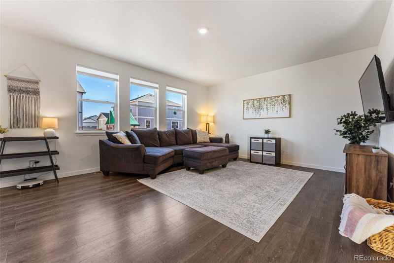 14596 Piedmontese Dr, Mead, CO 80542