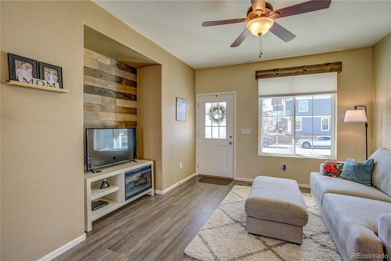 1864 Coach House Loop, Castle Rock, CO 80109