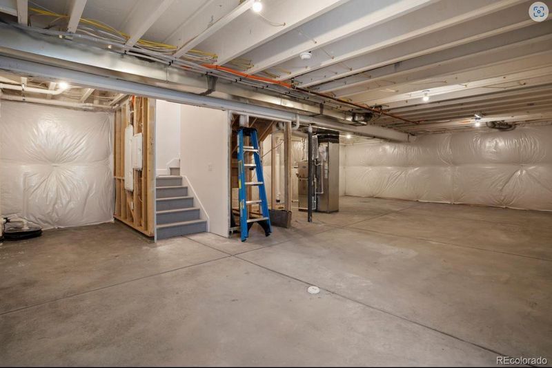 8079 Monte Vista Cir, Littleton, CO 80125