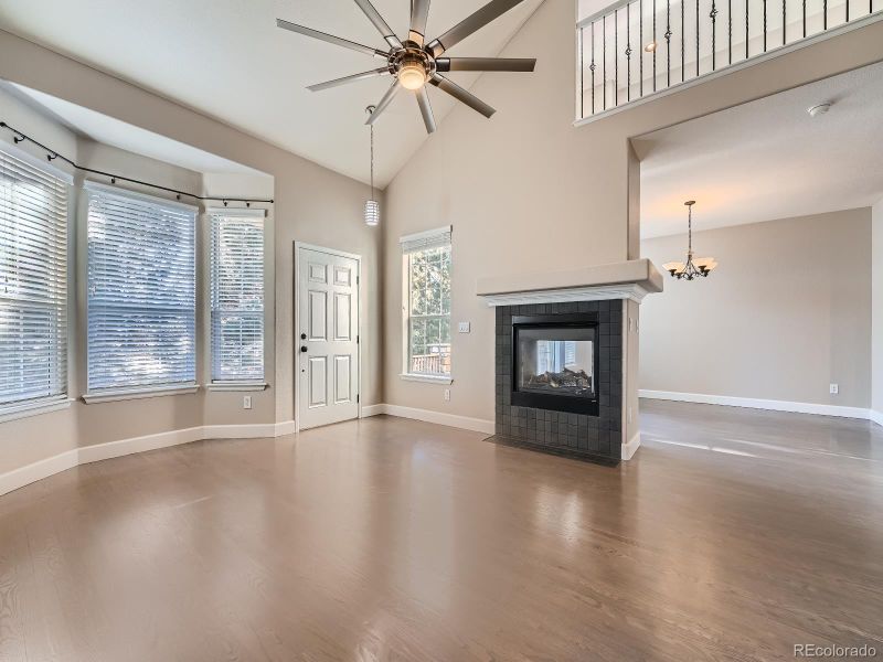882 Ironspur Ct, Castle Rock, CO 80108