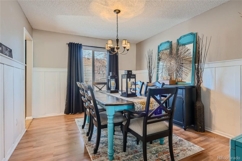 19050 E Chenango Cir, Aurora, CO 80015