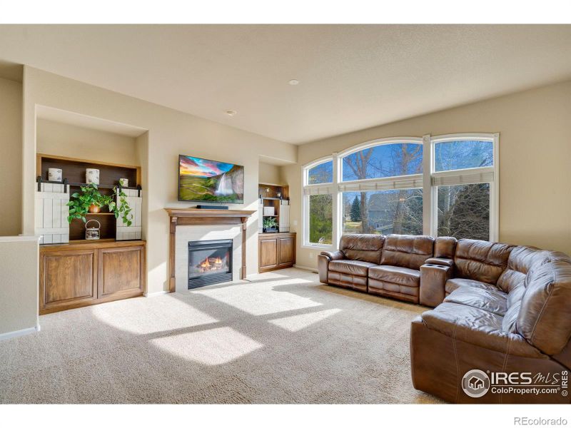 4965 Country Farms Dr, Windsor, CO 80528