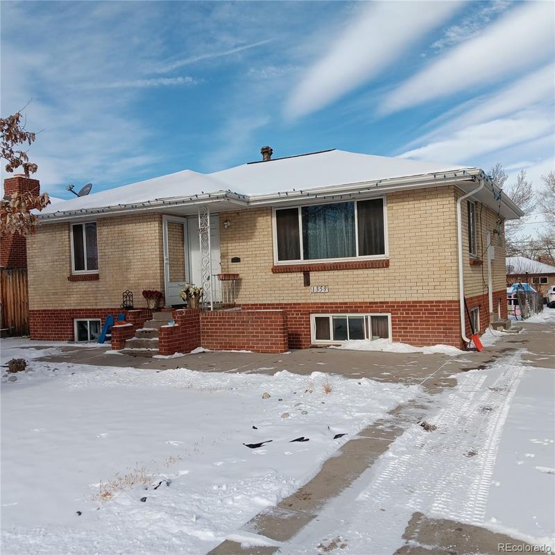 1359 W Gill Pl, Denver, CO 80223