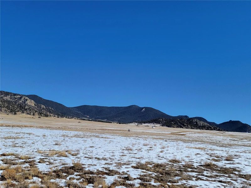 5310 Park Rd, Hartsel, CO 80449