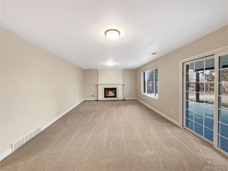 939 Nyssa Dr, Loveland, CO 80538