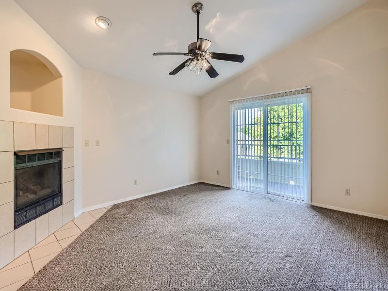 8643 E Dry Creek Rd #1223, Centennial, CO 80112