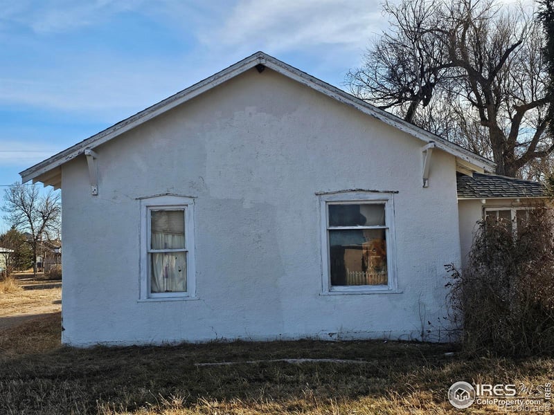 518 Shaw Ave, Peetz, CO 80747