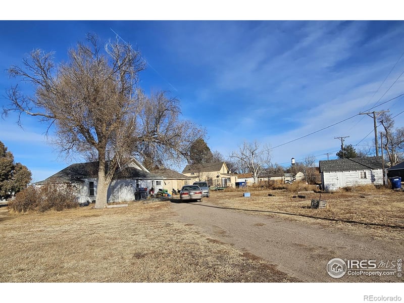 518 Shaw Ave, Peetz, CO 80747