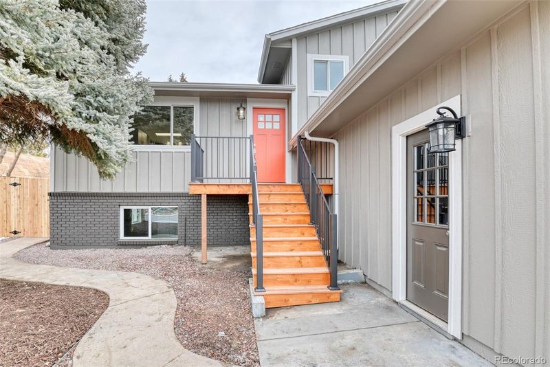 1836 Chapel Hills Dr, Colorado Springs, CO 80920