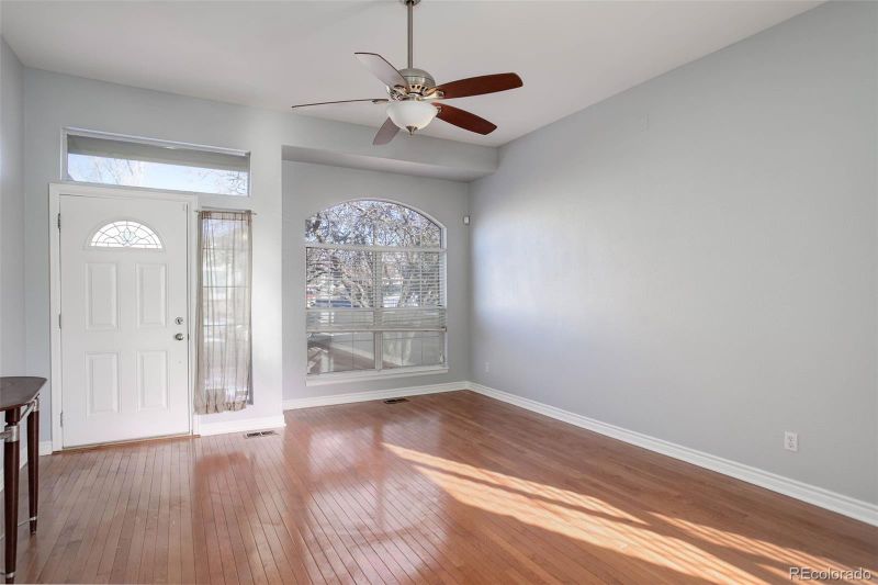 2799 S Ensenada Ct, Aurora, CO 80013