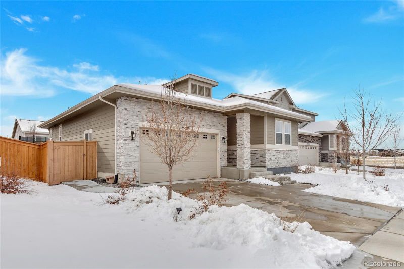 25520 E Archer Ave, Aurora, CO 80018