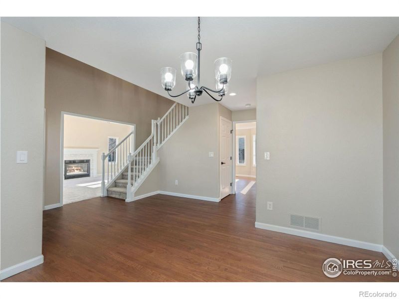 2319 Spindrift Dr, Longmont, CO 80503