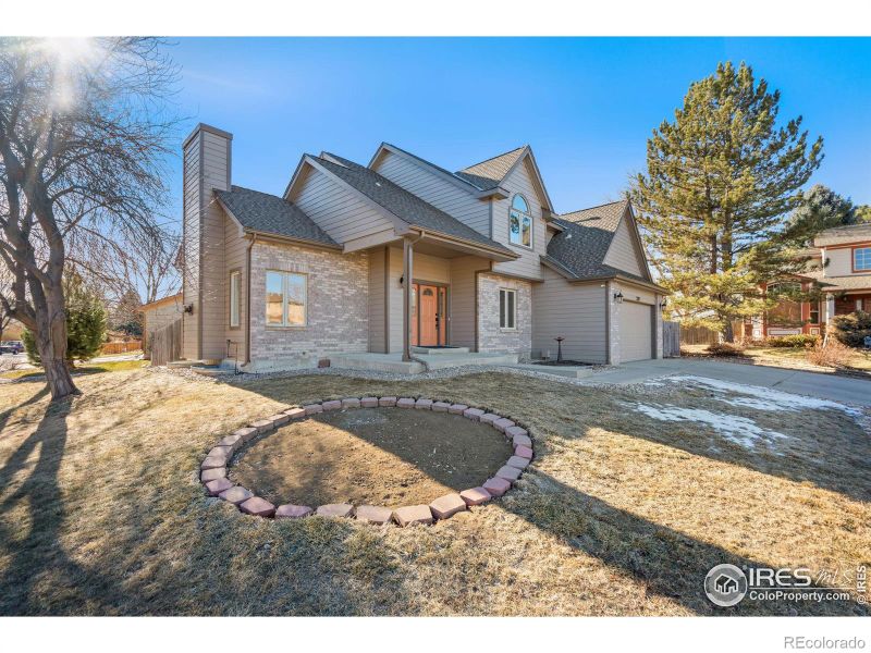 2319 Spindrift Dr, Longmont, CO 80503