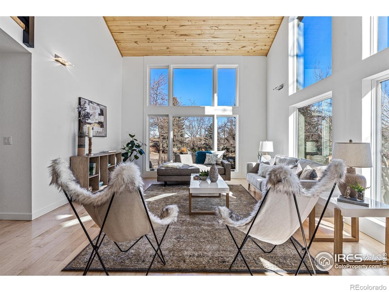 3795 Lakebriar Dr, Boulder, CO 80304