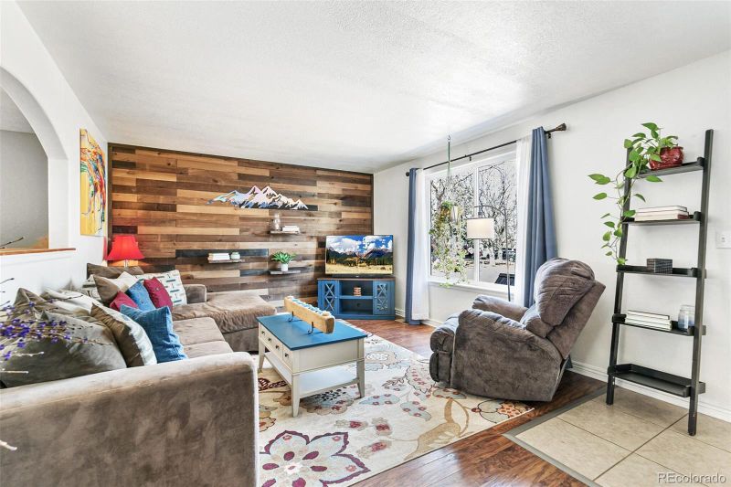 3397 S Helena St, Aurora, CO 80013
