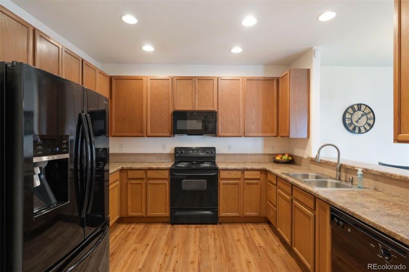 4159 Diamond Ridge Vw, Colorado Springs, CO 80918