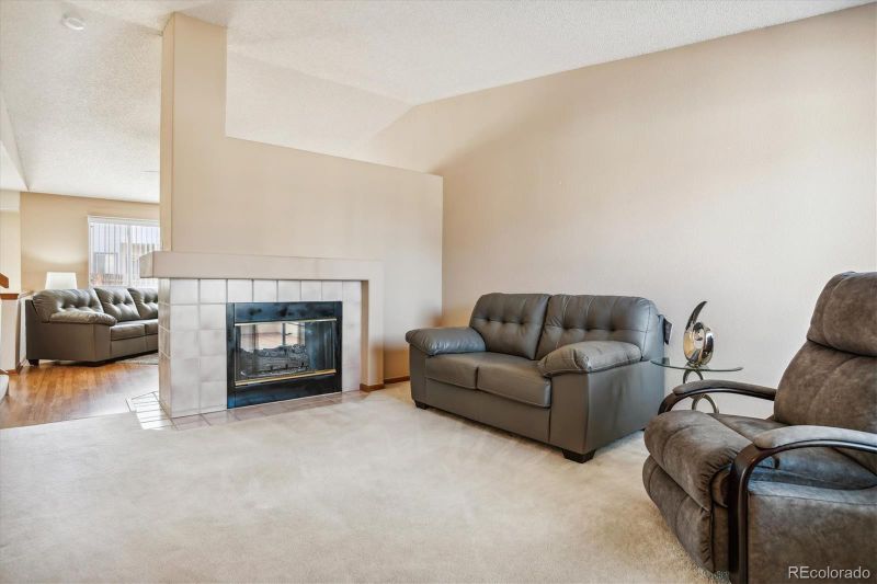 10521 Hyacinth St, Highlands Ranch, CO 80129