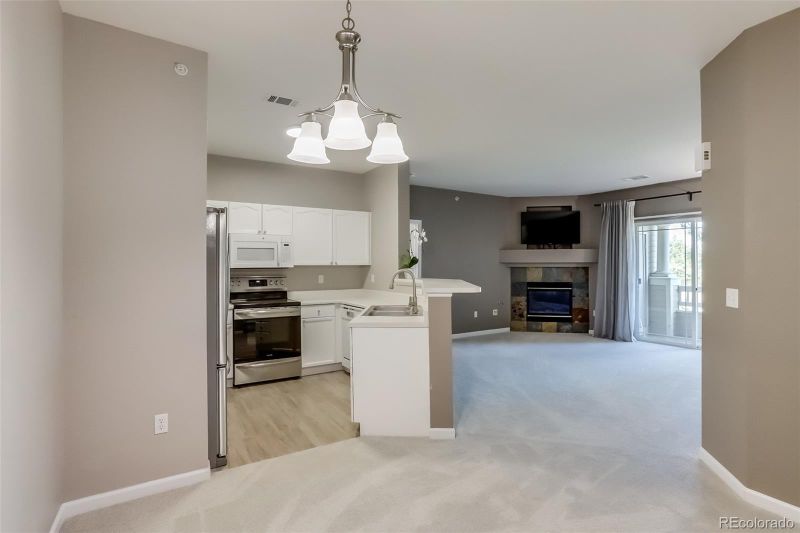9611 W Coco Cir #204, Littleton, CO 80128