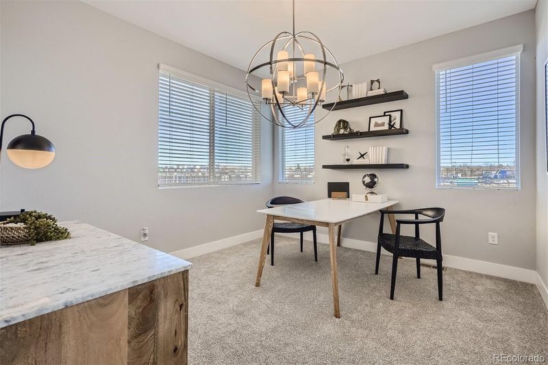 322 Geneva St, Aurora, CO 80010