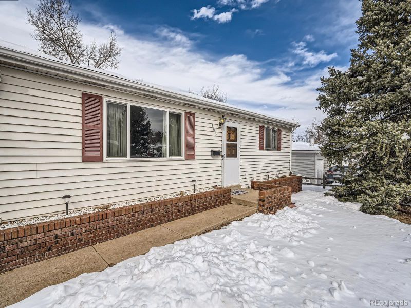 203 Norse St, Golden, CO 80401