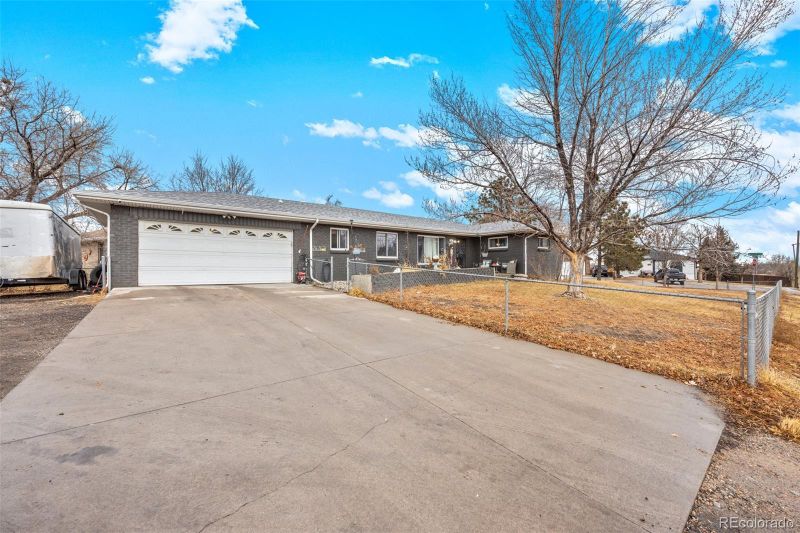 10495 Brighton Rd, Henderson, CO 80640