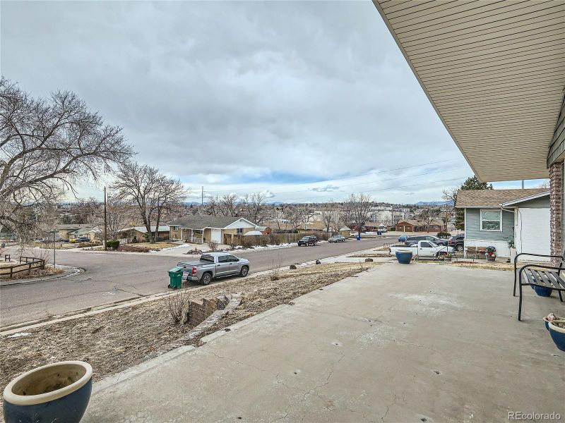841 E 83rd Pl, Denver, CO 80229