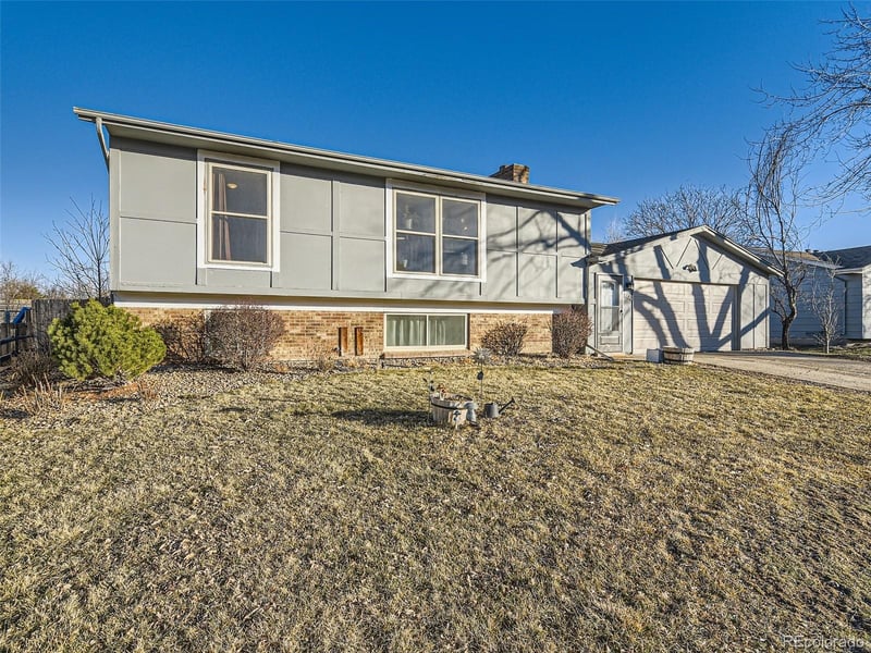 3742 S Lee Ct, Lakewood, CO 80235