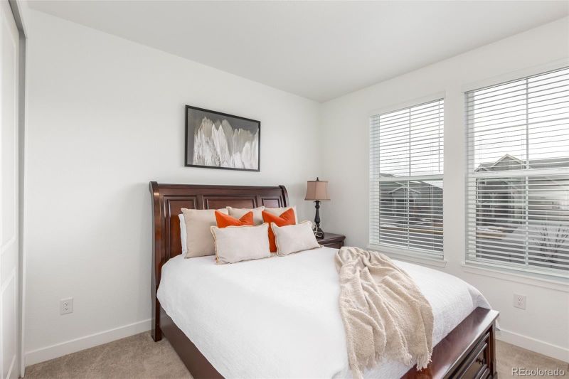8759 S Ukraine Ct, Aurora, CO 80016