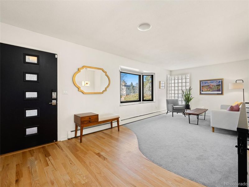 2513 S Krameria St, Denver, CO 80222