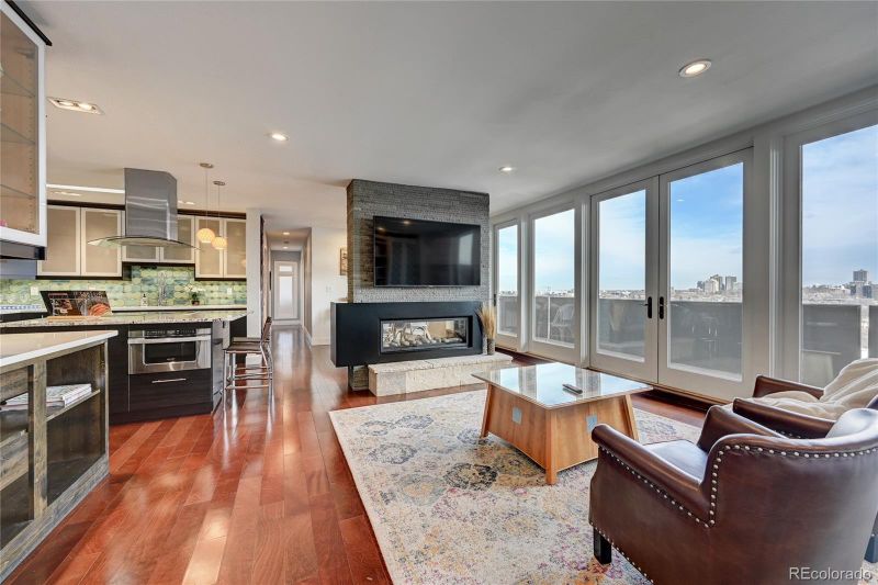 909 N Logan St #PH-C, Denver, CO 80203