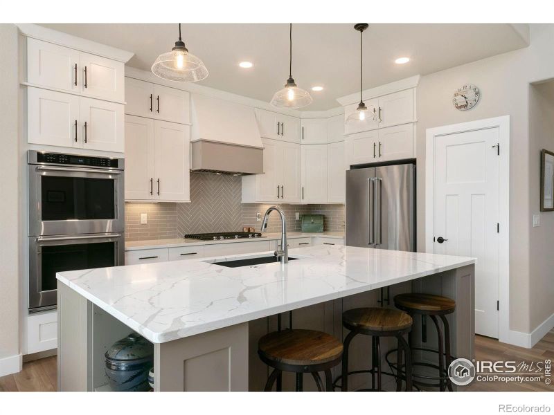 1273 Art Dr, Berthoud, CO 80513