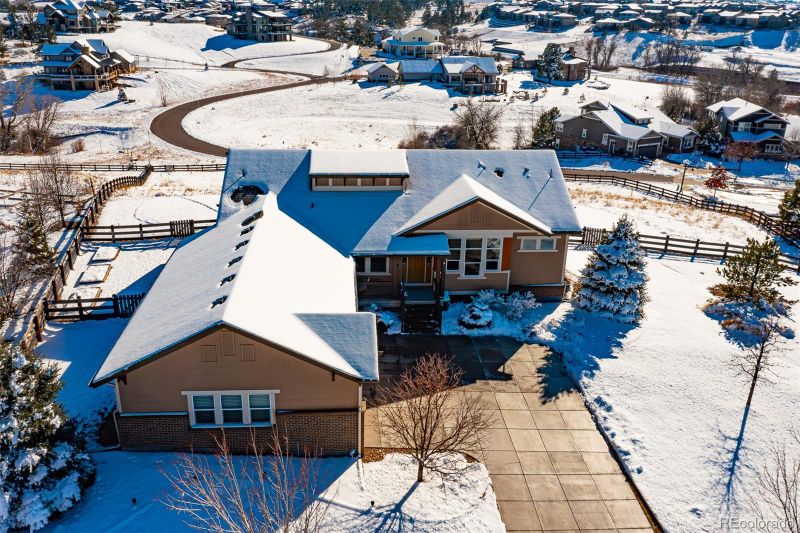24906 E Dry Creek Dr, Aurora, CO 80016