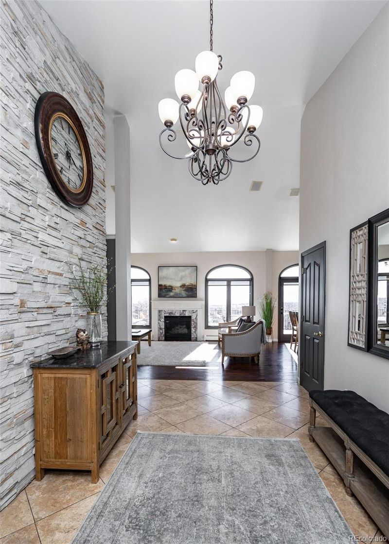 5420 Sapphire Dr, Colorado Springs, CO 80918