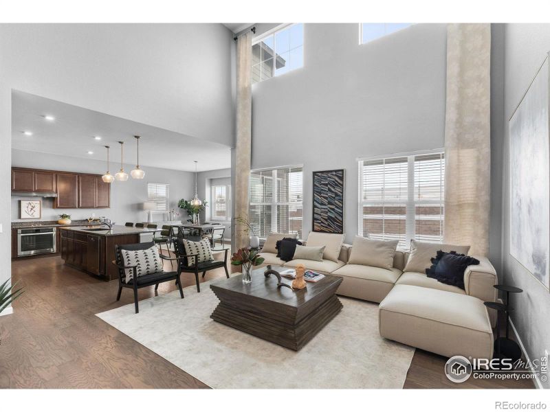 973 Stagecoach Dr, Lafayette, CO 80026