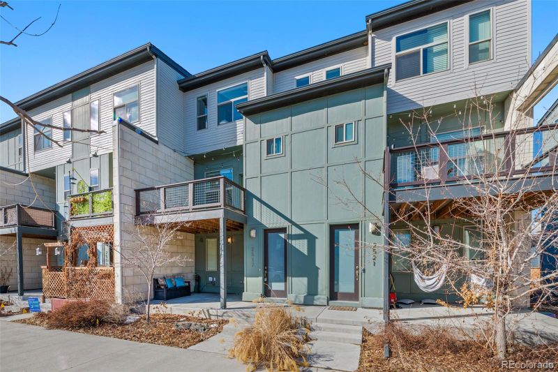 2517 Moline St, Aurora, CO 80010