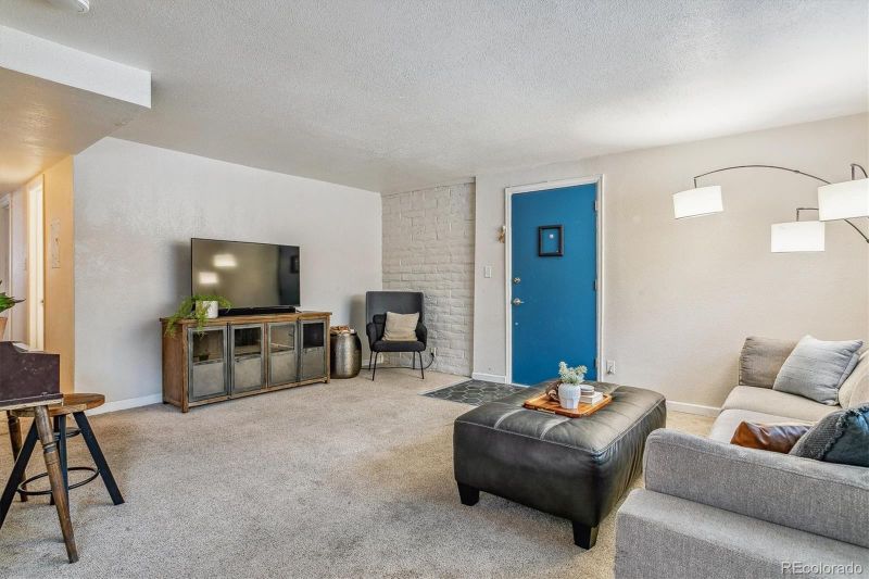 1723 Robb St #22, Lakewood, CO 80215