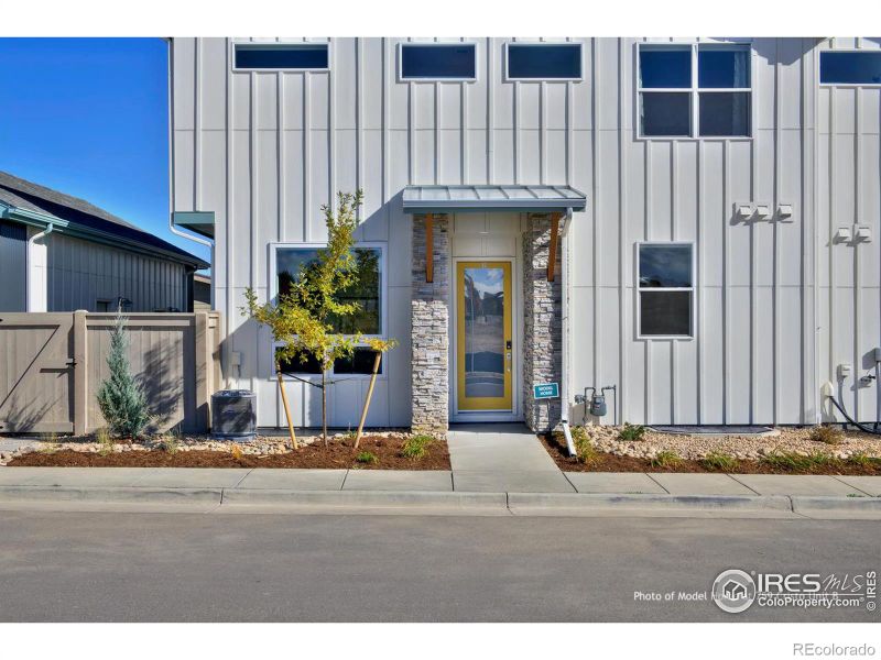 447 Blue Ridge Ln #B, Lafayette, CO 80026
