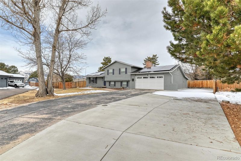 6937 Cedarwood Cir, Colorado Springs, CO 80918