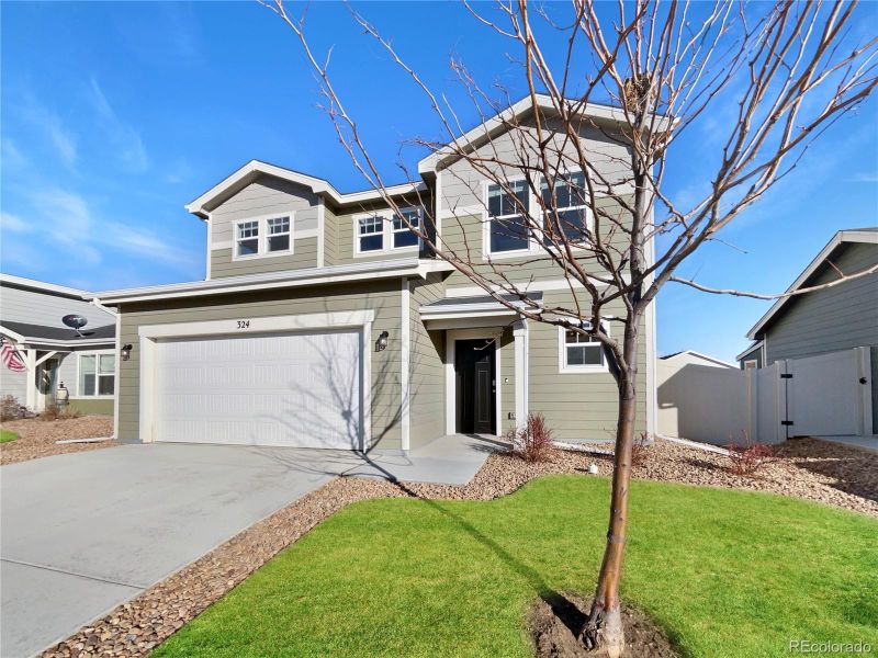 324 Pony Express Trl, Ault, CO 80610