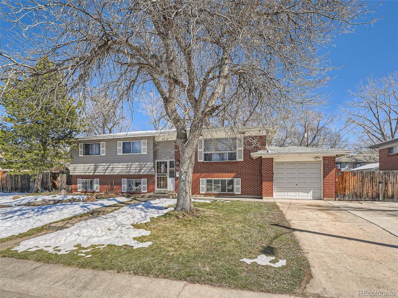 6346 Parfet St, Arvada, CO 80004
