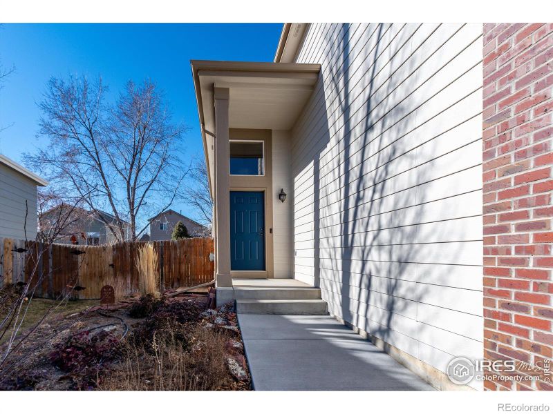 3442 Larkspur Dr, Longmont, CO 80503
