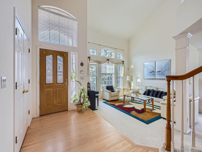 9554 E Caley Cir, Englewood, CO 80111