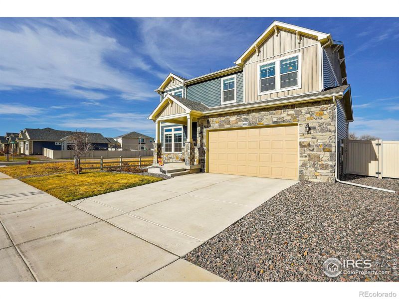 4247 Satinwood Dr, Johnstown, CO 80534