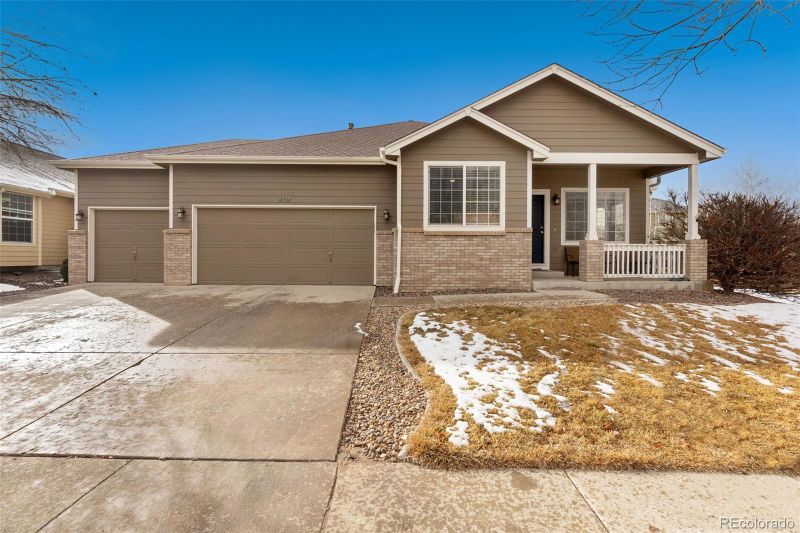 10511 Tucson St, Commerce City, CO 80022