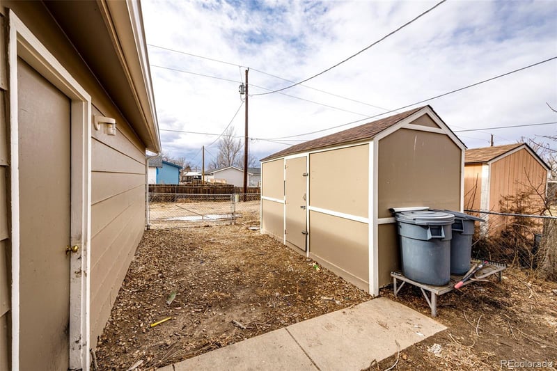 535 3rd St, Bennett, CO 80102